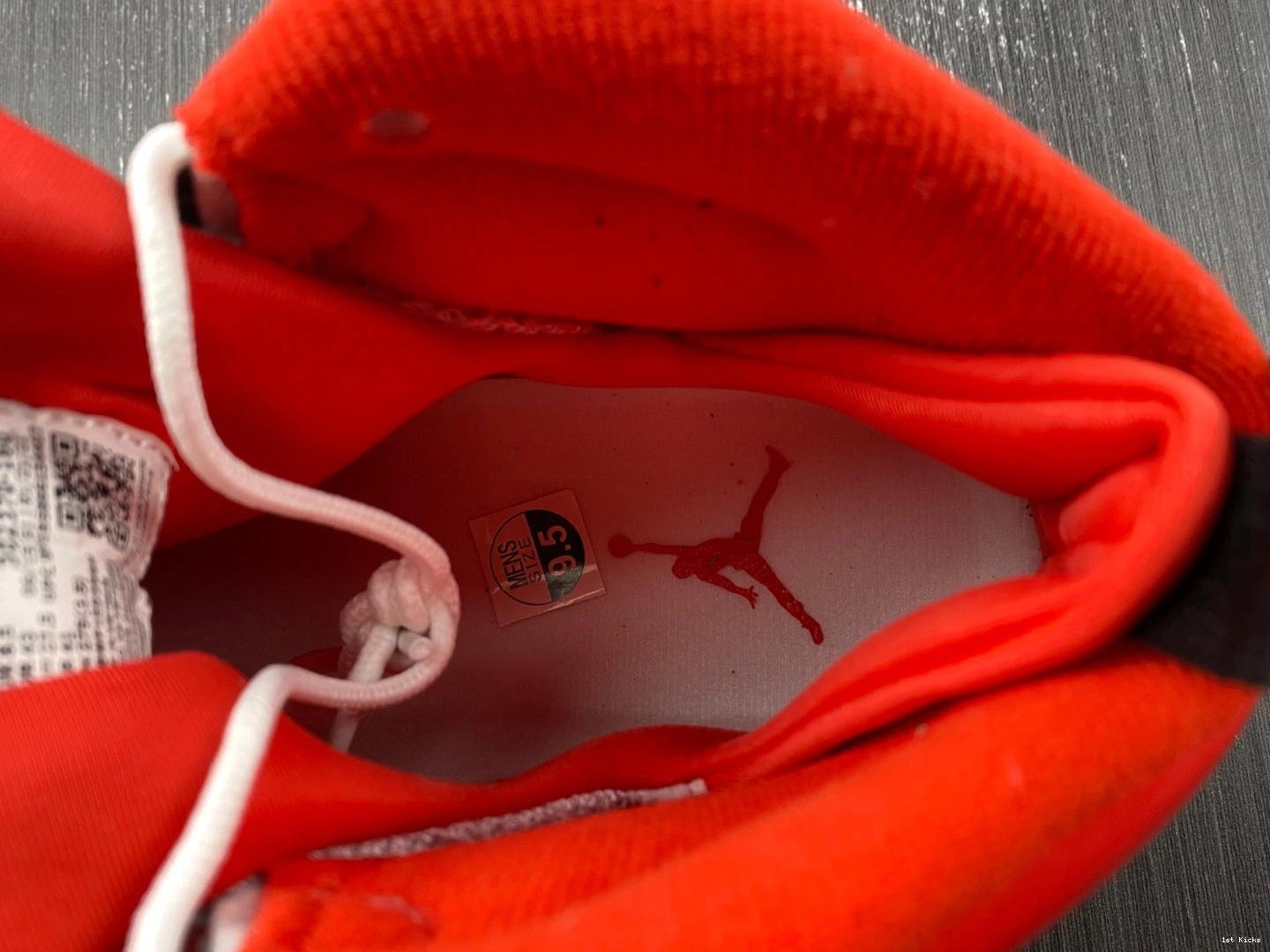 302370-160L  Jordan Red Black 9 White Gym Air Red 0207